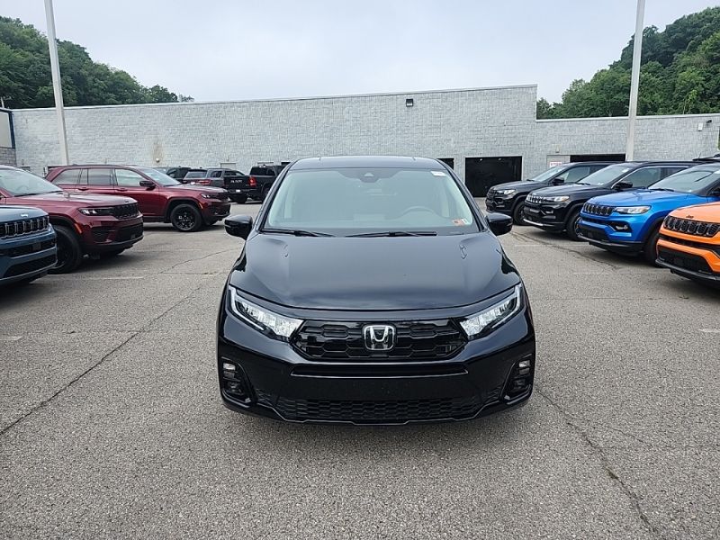 Used 2025 Honda Odyssey Van