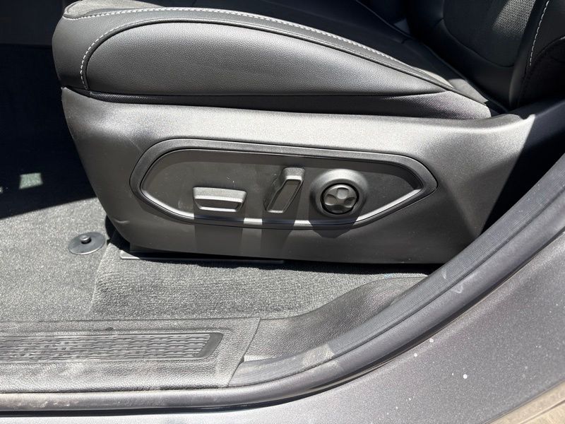 New 2026 Jeep Grand Cherokee SUV