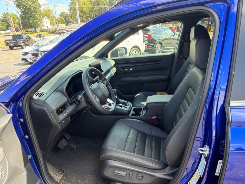 Used 2025 Honda CR-V Hybrid SUV