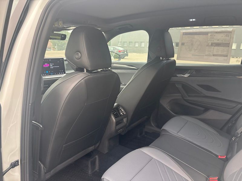 New 2026 Volkswagen Tiguan SUV