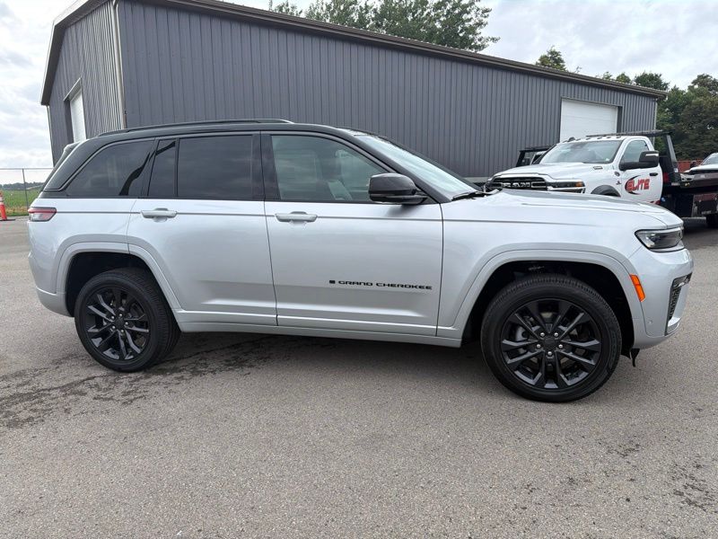 New 2026 Jeep Grand Cherokee SUV
