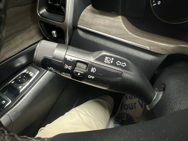 Used 2023 Kia Sorento SUV