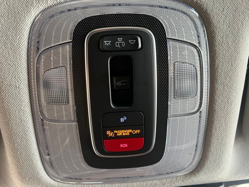 Used 2023 Hyundai Elantra Hybrid Sedan