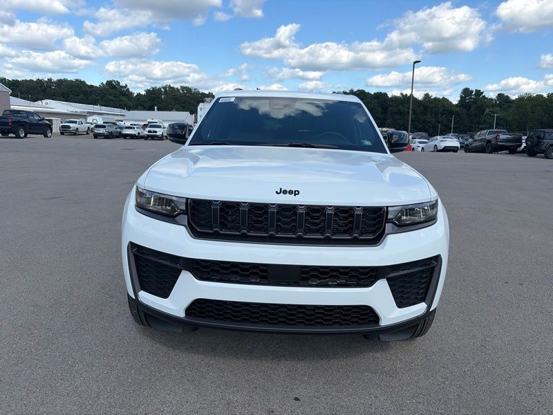 New 2026 Jeep Grand Cherokee SUV