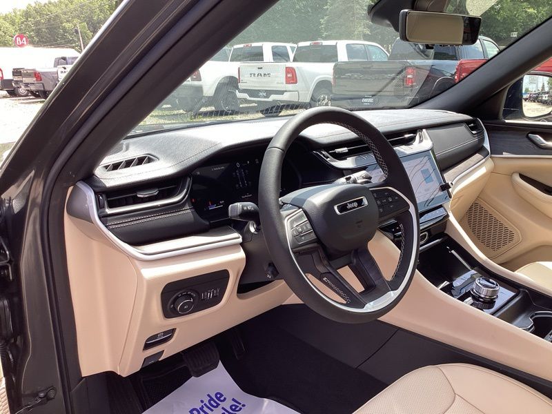 New 2026 Jeep Grand Cherokee SUV