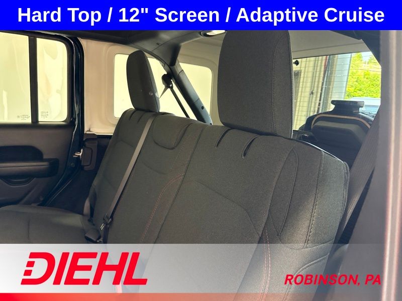 Used 2025 Jeep Wrangler SUV