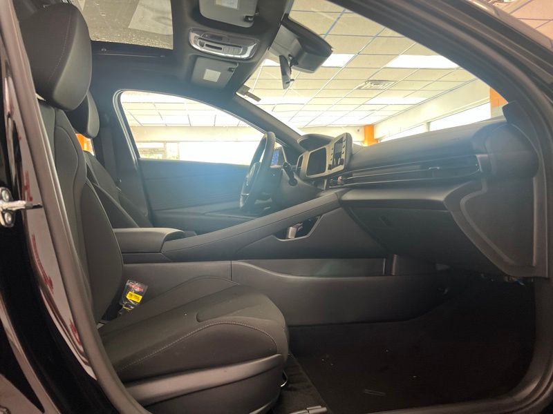 New 2026 Hyundai Elantra Sedan