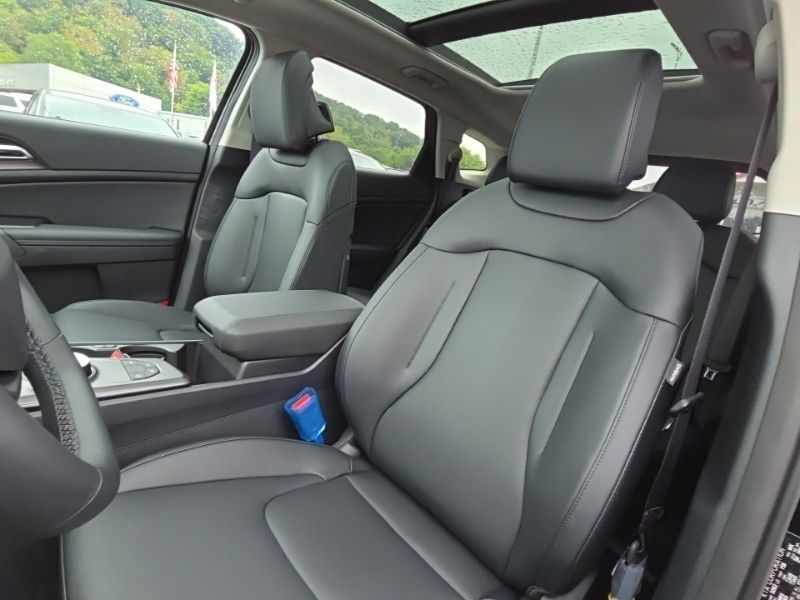 New 2027 Kia Sportage Hybrid SUV