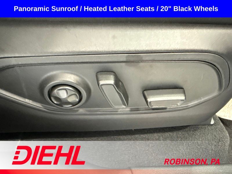 Used 2023 Jeep Grand Cherokee SUV