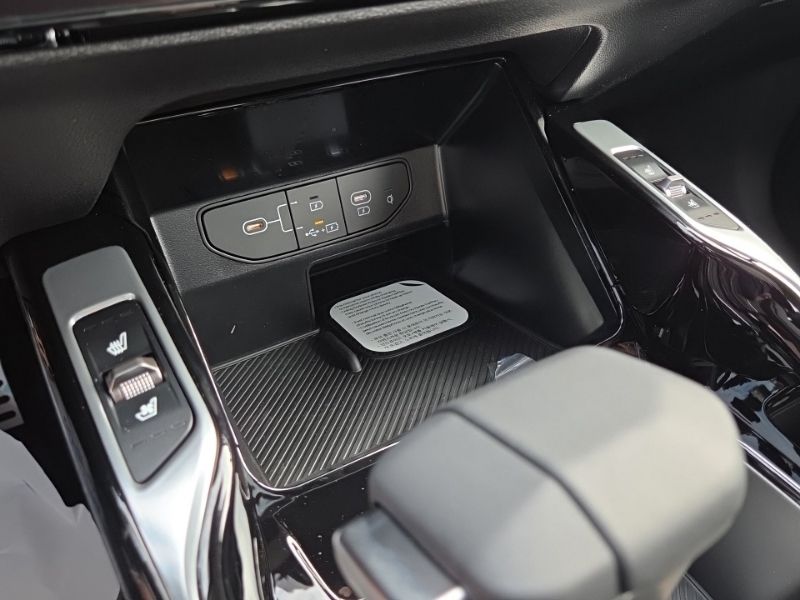 New 2026 Kia Sorento SUV