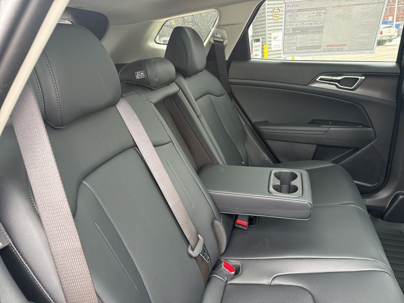 New 2026 Kia Sportage Hybrid SUV
