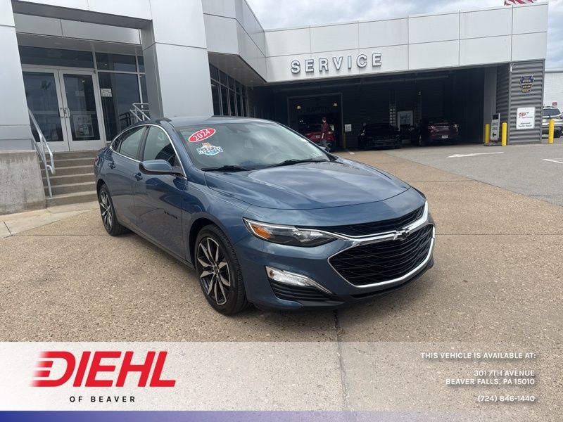 Lakeshore Blue Metallic 2024 Chevrolet Malibu RS FWD Sedan Front-Wheel Drive Continuously Variable Transmission