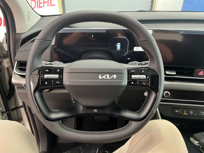 New 2027 Kia Carnival MPV Van