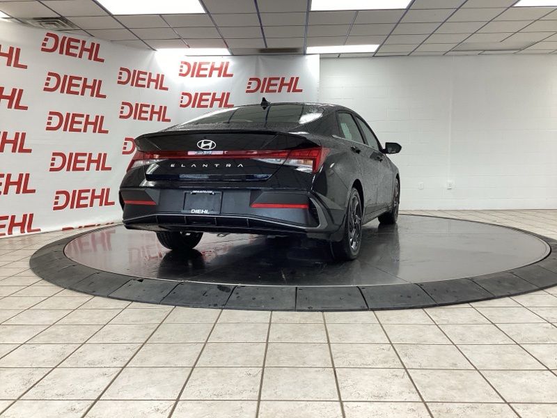 New 2026 Hyundai Elantra Sedan