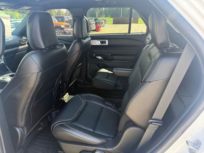 Used 2022 Ford Explorer SUV