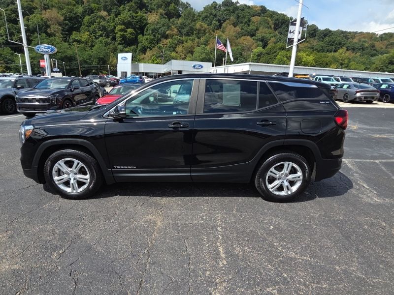 Used 2022 GMC Terrain SUV