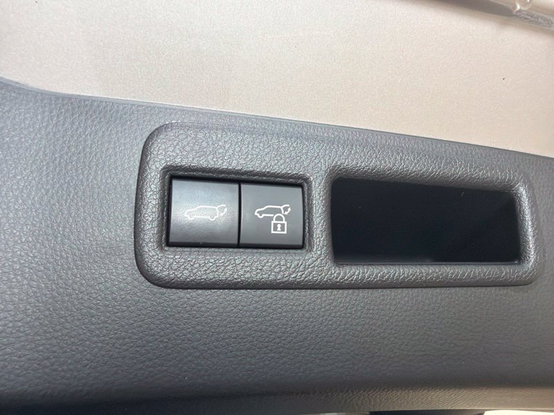 Used 2023 Toyota Venza SUV