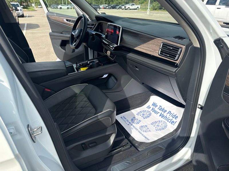 Used 2024 Volkswagen Atlas SUV