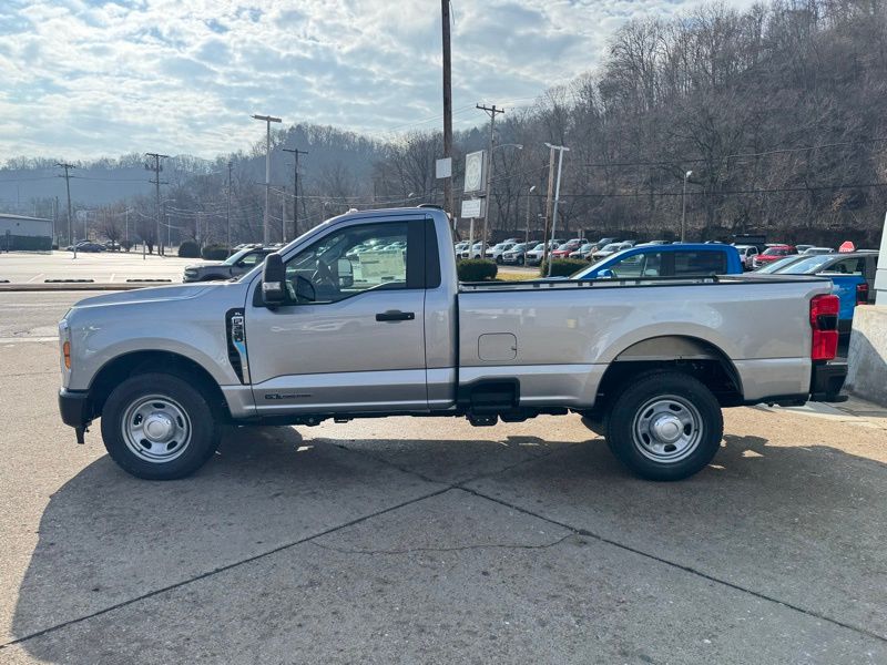 New 2024 Ford F-350SD Truck