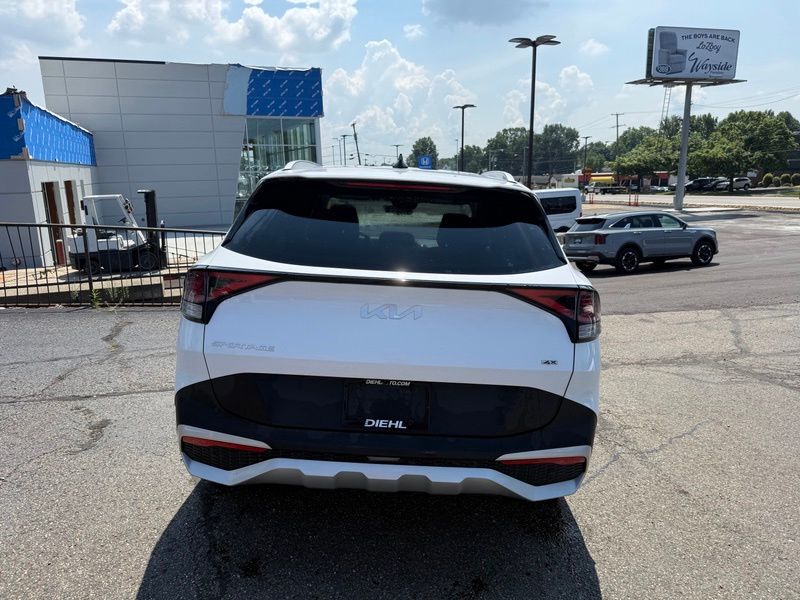 Used 2025 Kia Sportage SUV
