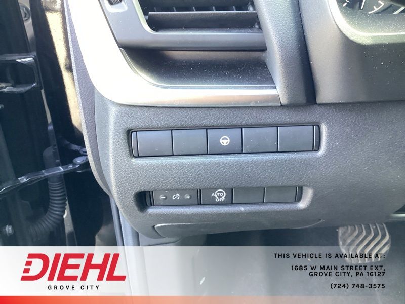 Used 2023 Nissan Rogue SUV