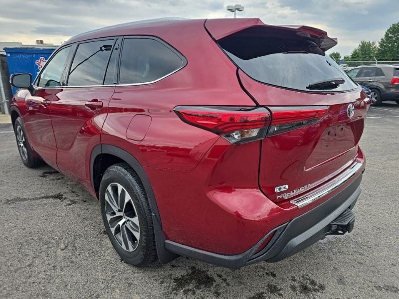 Used 2020 Toyota Highlander SUV