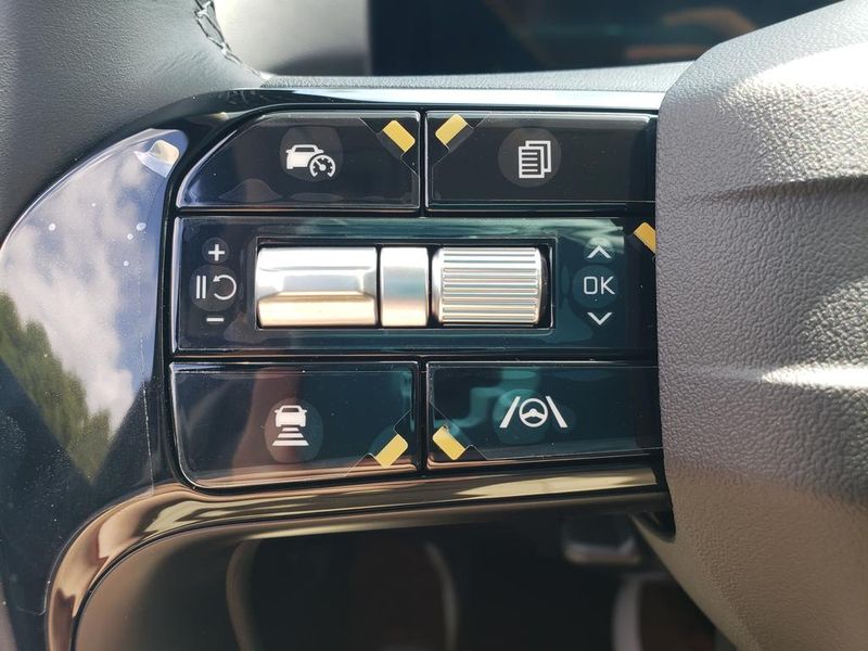 New 2026 Kia Sorento Hybrid SUV