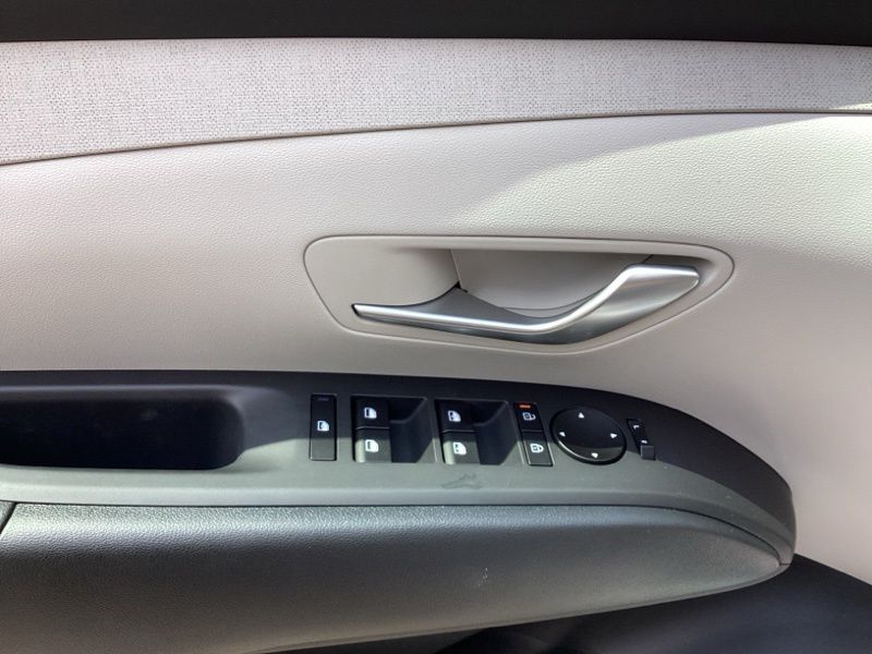 New 2026 Hyundai Tucson Hybrid SUV
