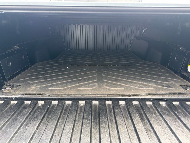 Used 2017 Toyota Tacoma Truck