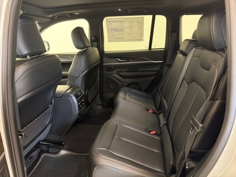 New 2026 Jeep Grand Cherokee SUV