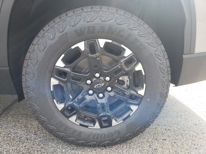 New 2027 Chevrolet Traverse SUV