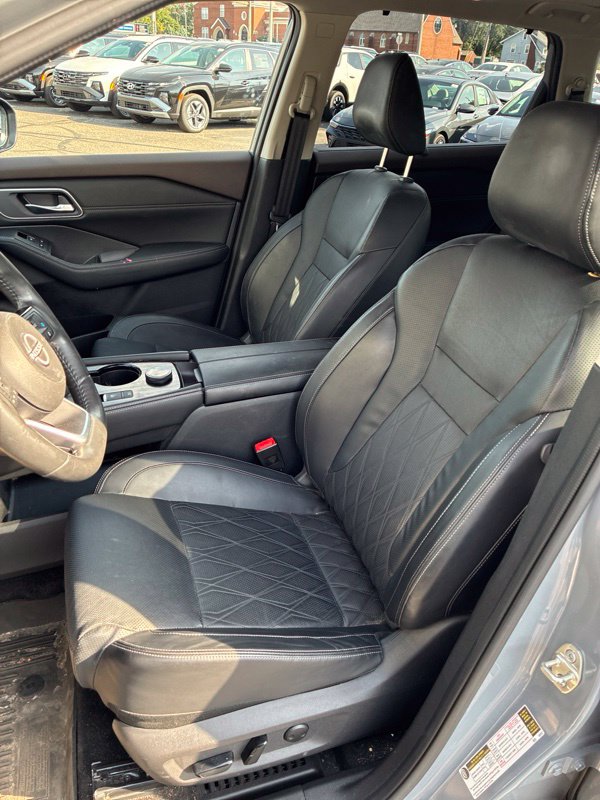 Used 2023 Nissan Rogue SUV