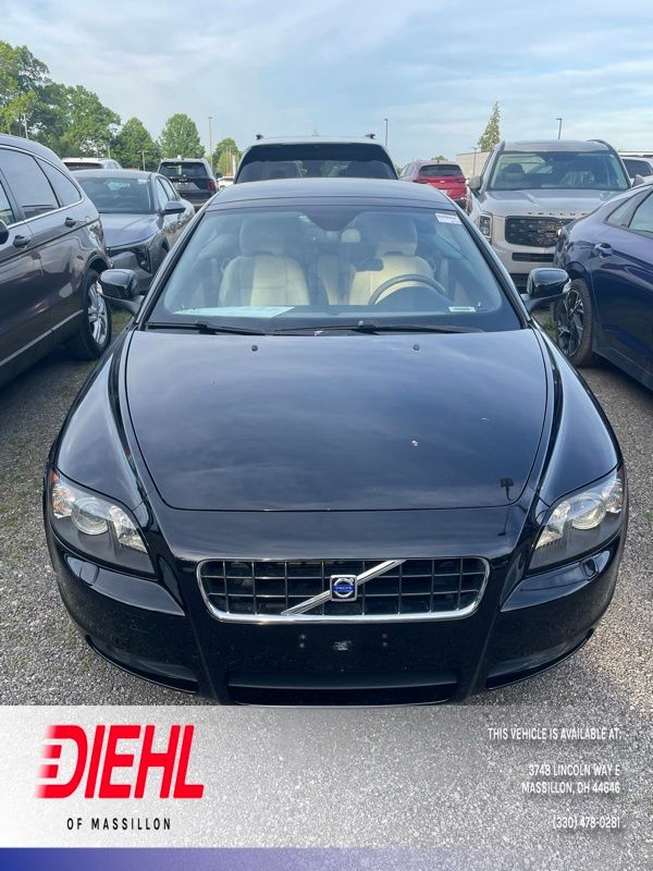 2009 Volvo C70 T5 M's photo