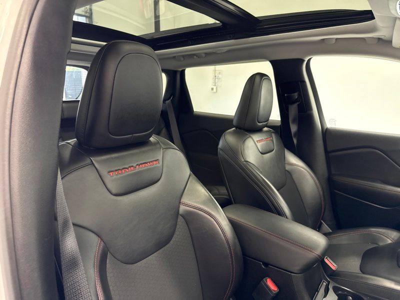 Used 2022 Jeep Cherokee SUV