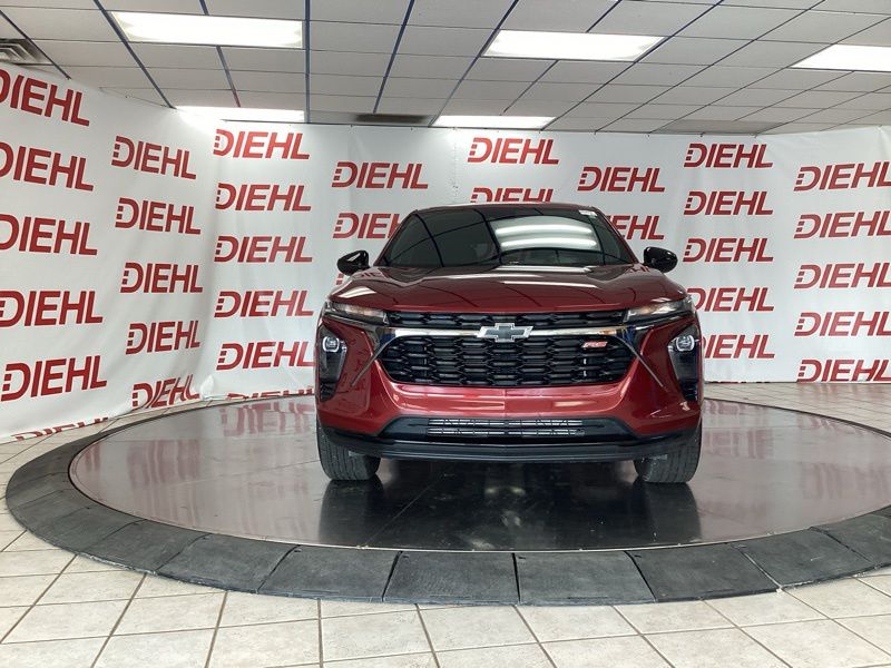 Used 2025 Chevrolet Trax SUV
