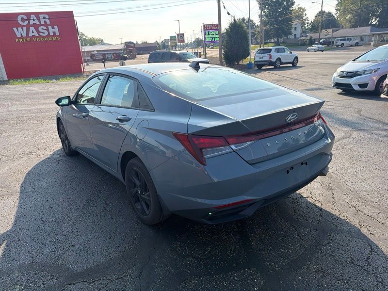 Used 2023 Hyundai Elantra Sedan
