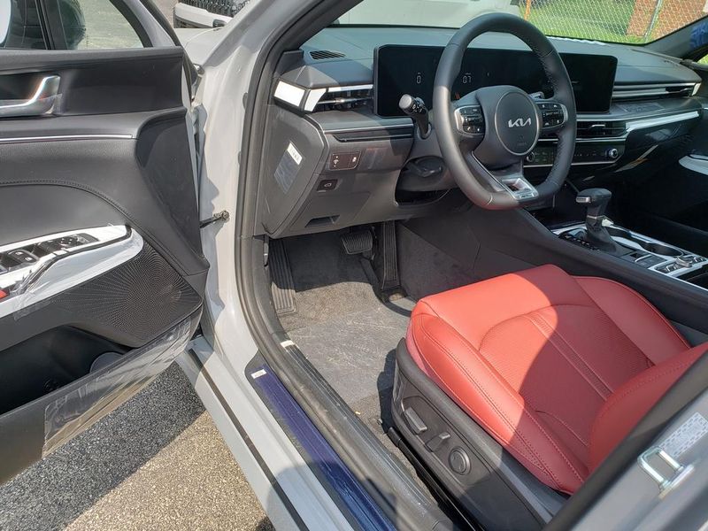 New 2026 Kia K5 Sedan