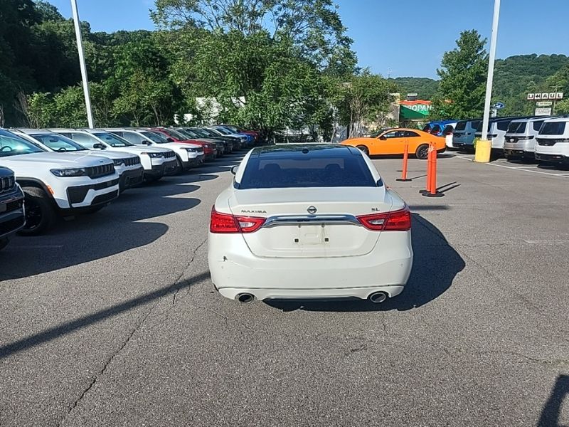 Used 2017 Nissan Maxima Sedan