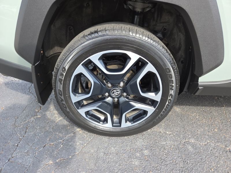 Used 2019 Toyota RAV4 SUV