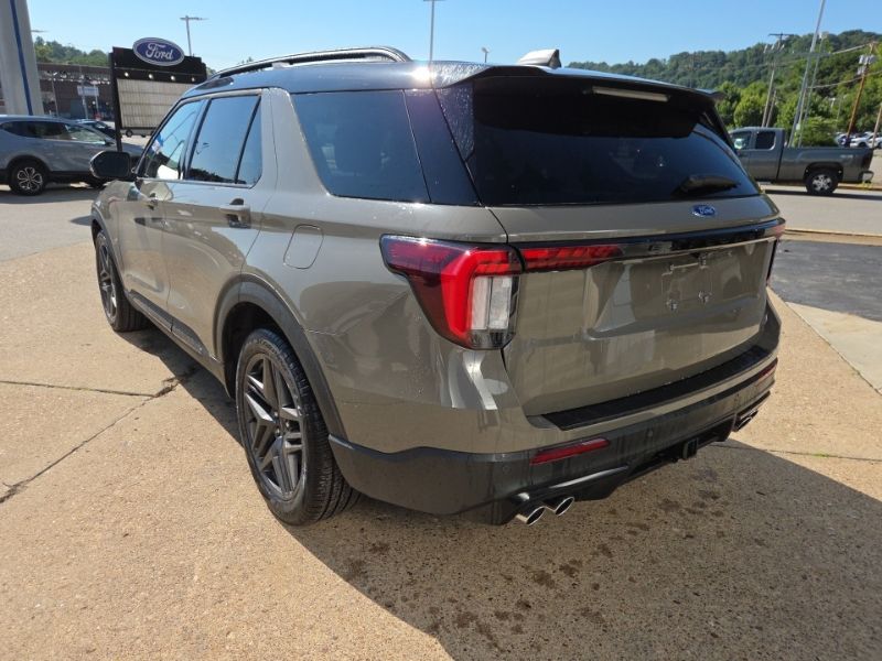 New 2026 Ford Explorer SUV