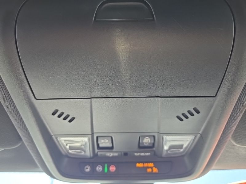 Used 2023 Chevrolet Equinox SUV