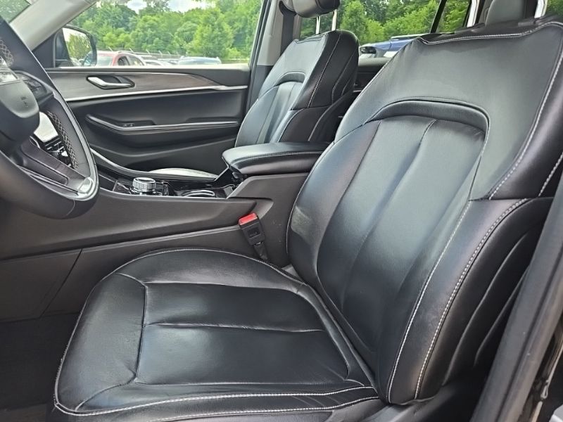 Used 2023 Jeep Grand Cherokee L SUV