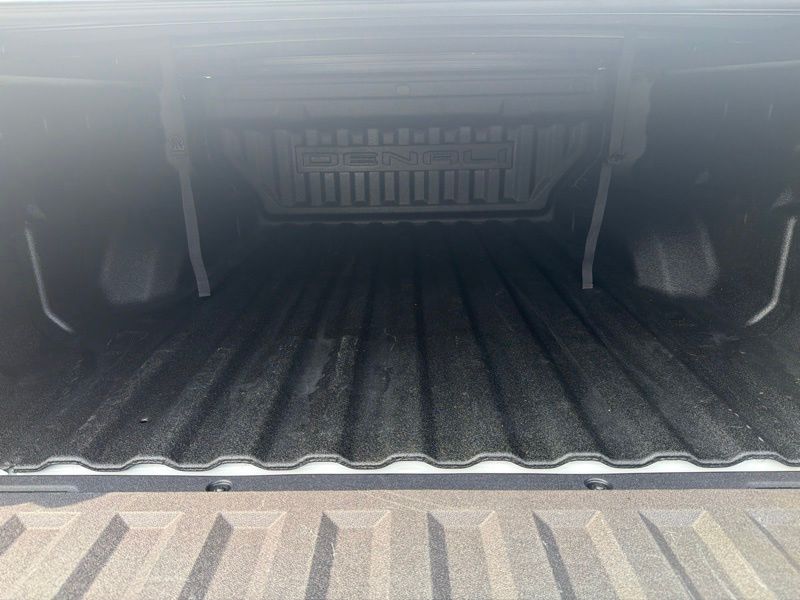 Used 2024 GMC Canyon Truck