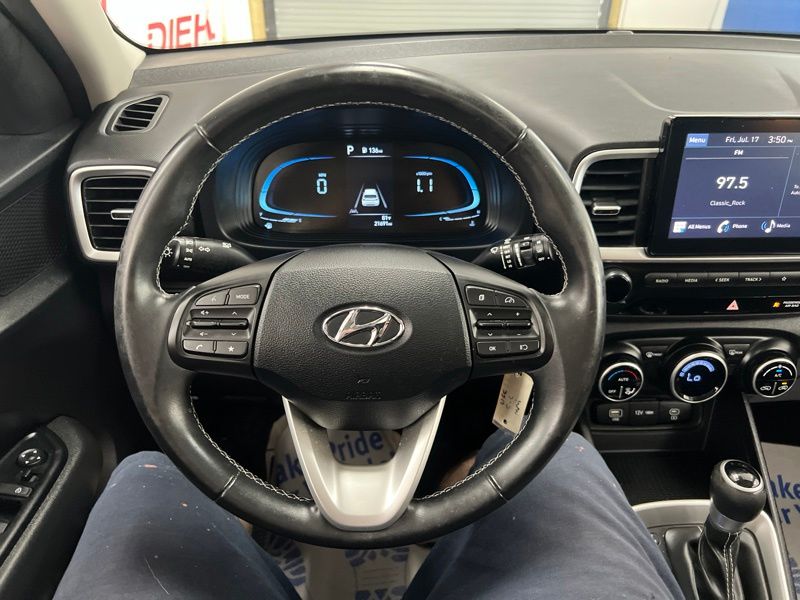 Used 2023 Hyundai Venue SUV