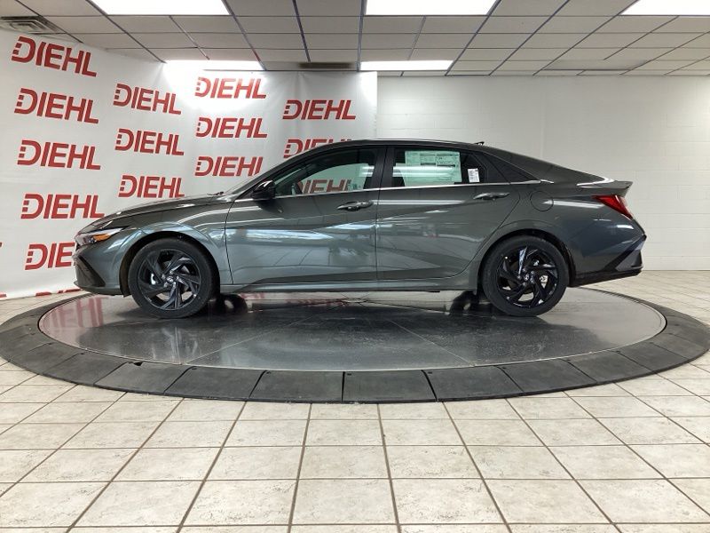 New 2026 Hyundai Elantra Sedan