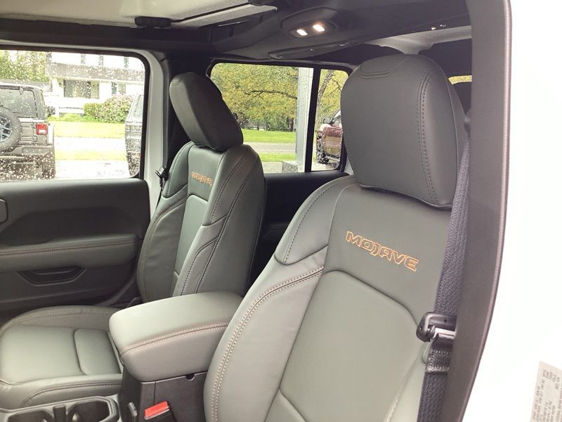 New 2026 Jeep Gladiator Truck