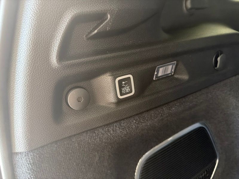 Used 2025 Jeep Grand Cherokee L SUV