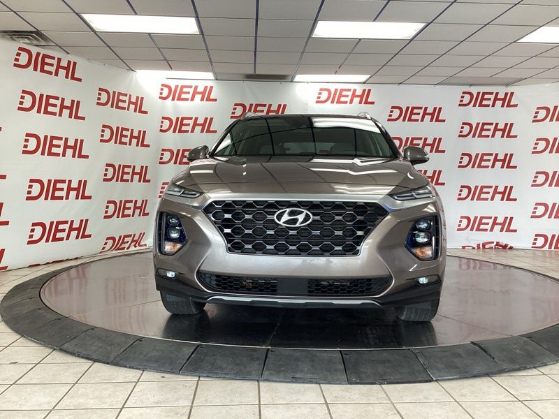 2019 Hyundai Santa Fe Limited - Photo 2
