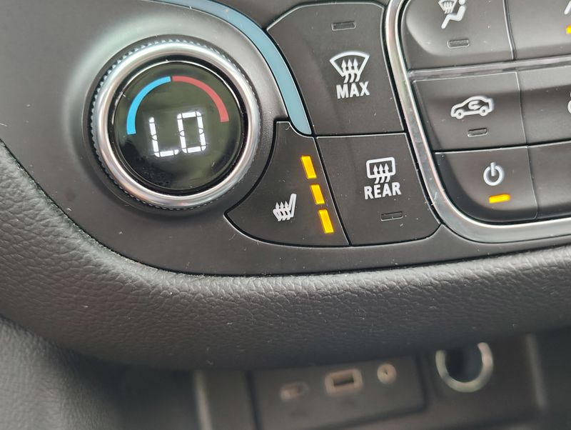 Used 2024 Chevrolet Equinox SUV
