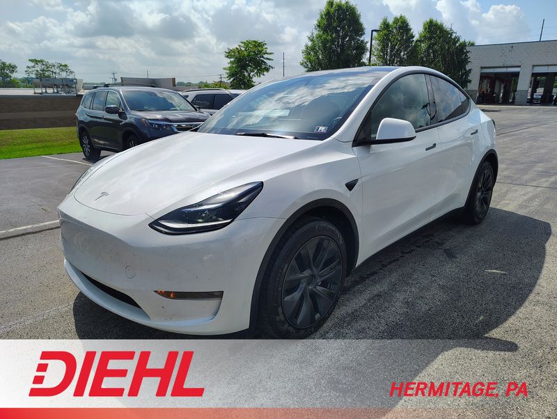  2025 Tesla Model Y SUV / Crossover All-Wheel Drive 1-Speed Automatic